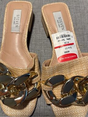 Seven7 Beige Woven Slide Mules with Oversized Gold Chain